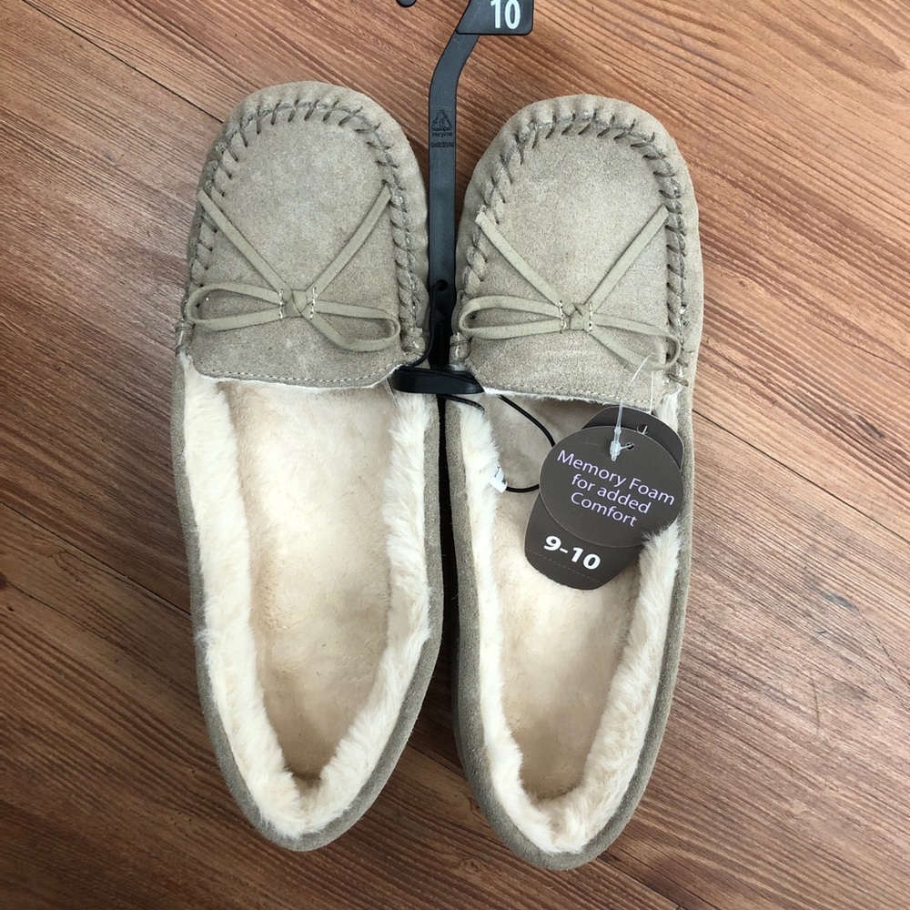 Secret Treasures Plush Lined Suede Slipper 9-10